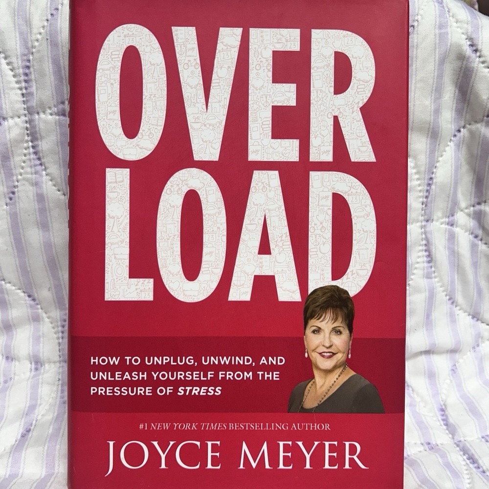 Overload: How to Unplug, Unwind, and Unleash Yourself from the Pressure of S...